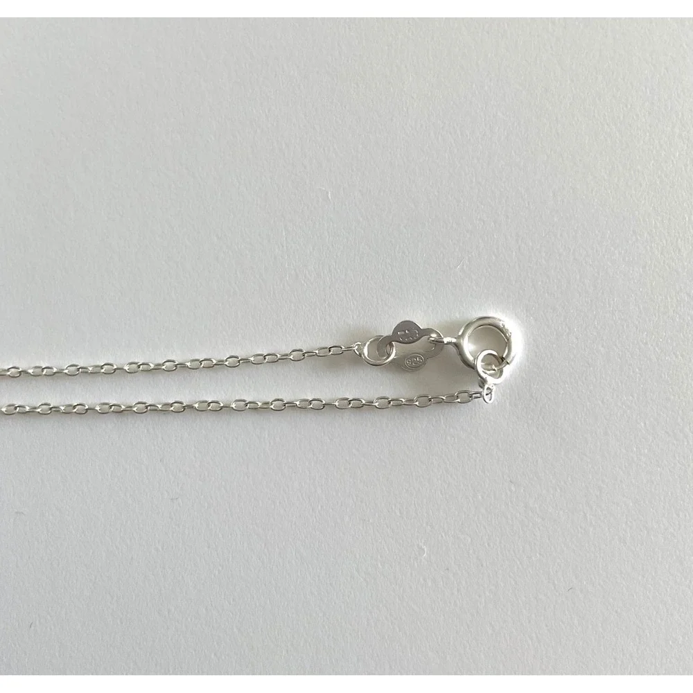 925 Marked Sterling Silver Irish‎ Claddagh Triquetra Pendant Necklace